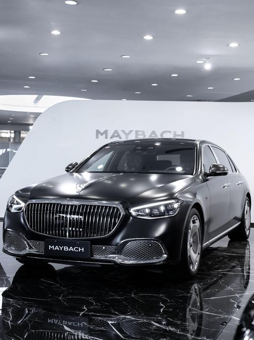 佛山161岚图汽车的售后服务让用户无忧出行，迈巴赫未来的豪华车趋势